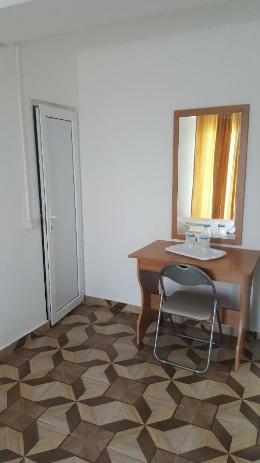 Vila Yza Hotel Eforie Nord Buitenkant foto