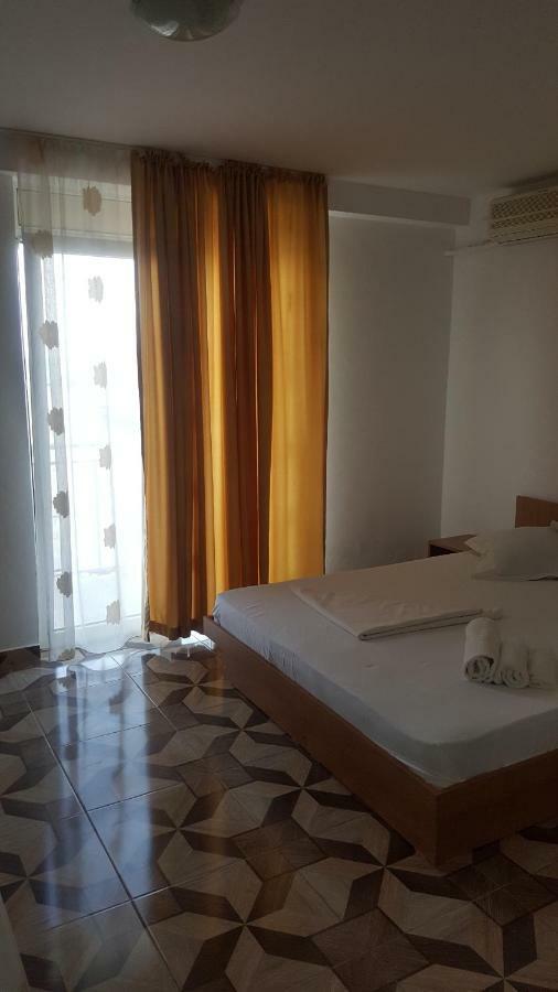 Vila Yza Hotel Eforie Nord Buitenkant foto