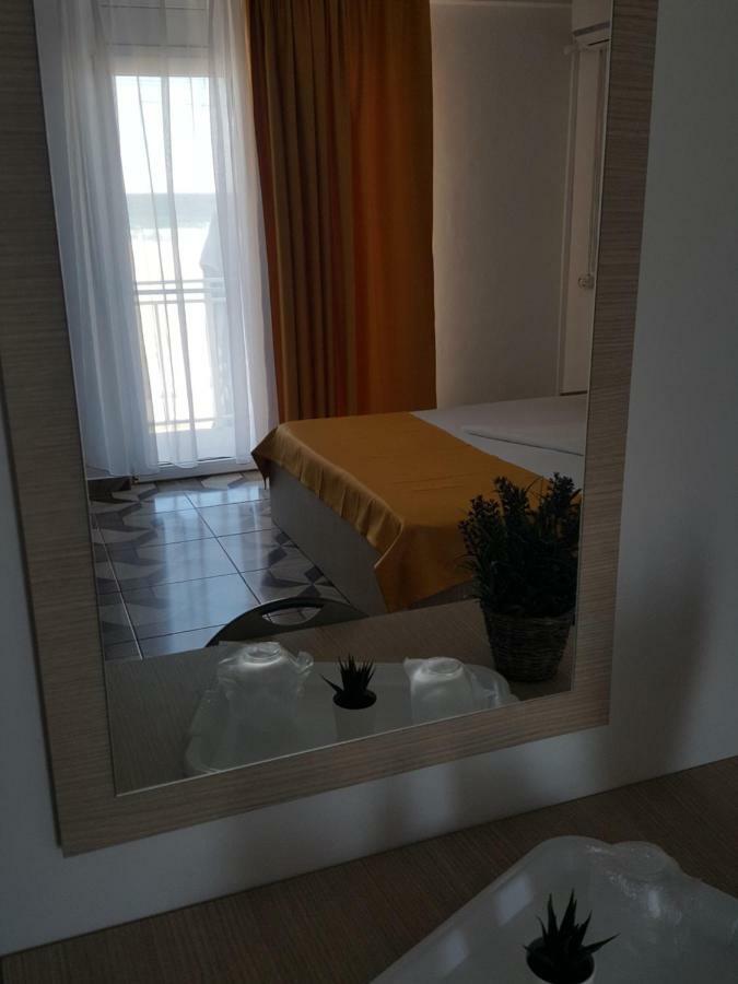 Vila Yza Hotel Eforie Nord Buitenkant foto