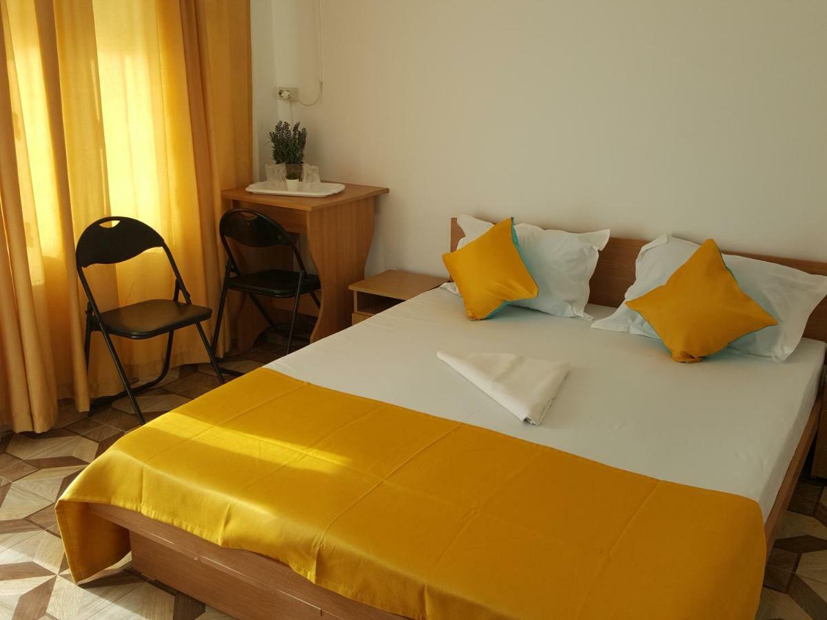 Vila Yza Hotel Eforie Nord Buitenkant foto